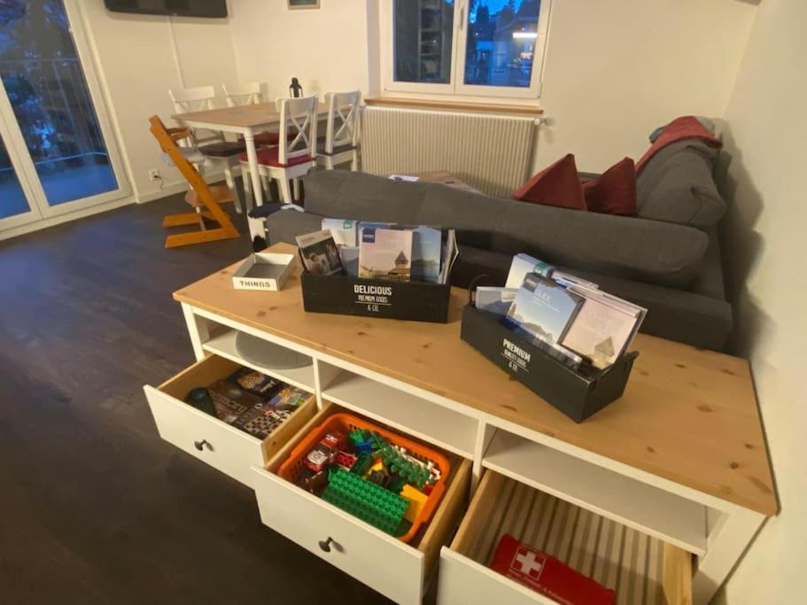 Beautiful Flat With Nice Lake And Mountain Views ヴェークギス エクステリア 写真